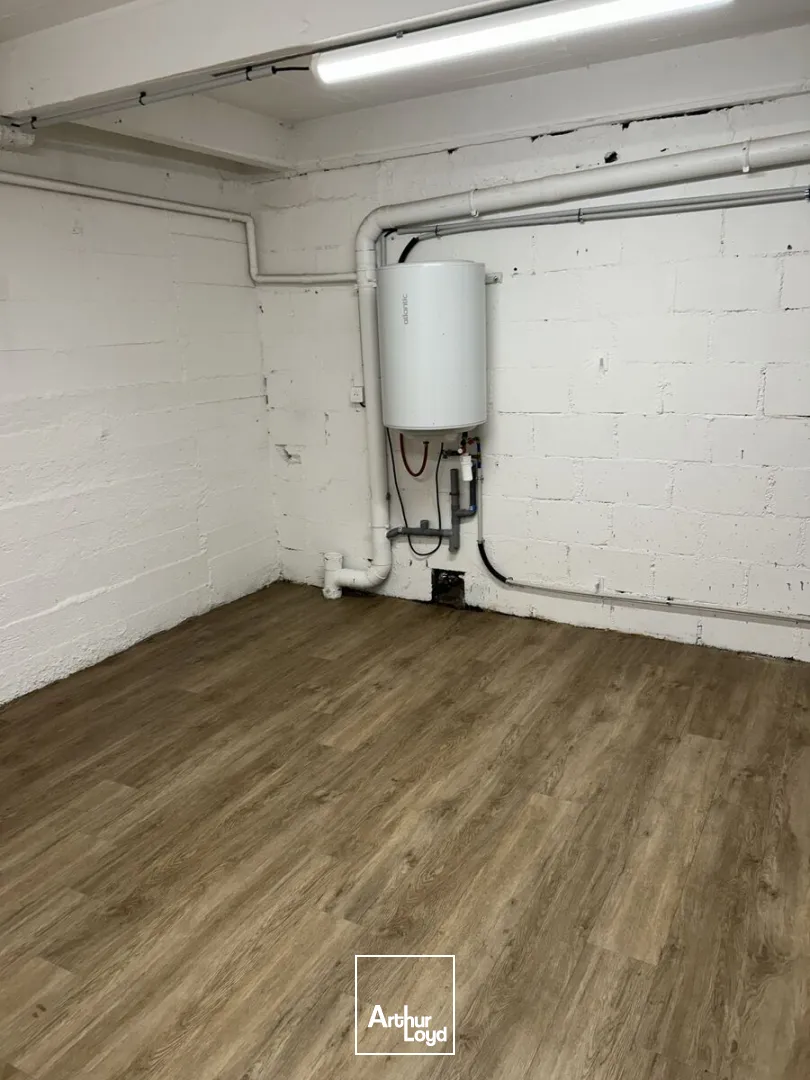 COMMERCE - LOCATION - LOYER PUR - 70 M2 - CENTRE VILLE - NANTES