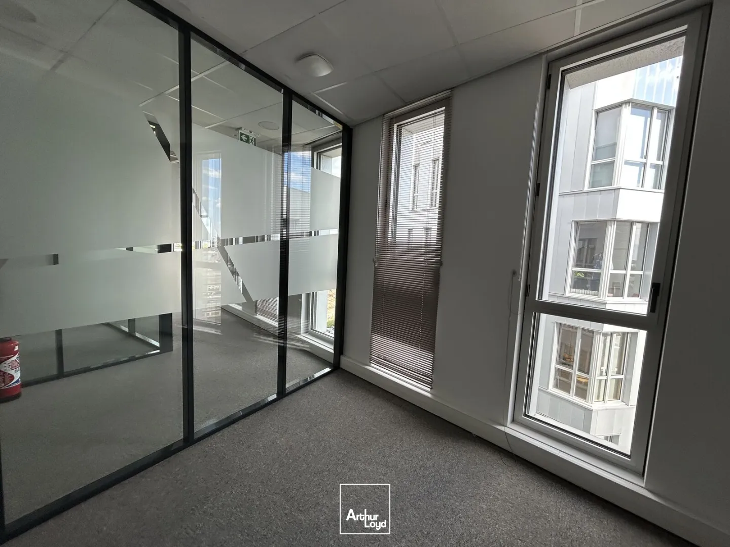 BUREAUX - A LOUER - ST NAZAIRE - 400 M2 - GARE - TERTIAIRE - 800 m2