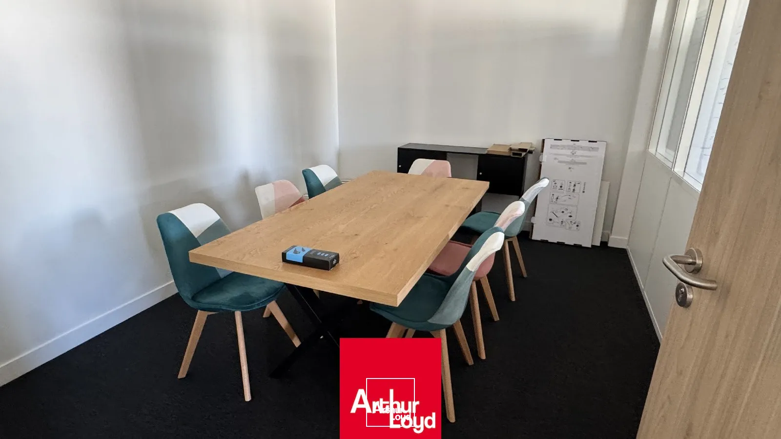 Val de Saône | Bureau meublé à louer 114 m²