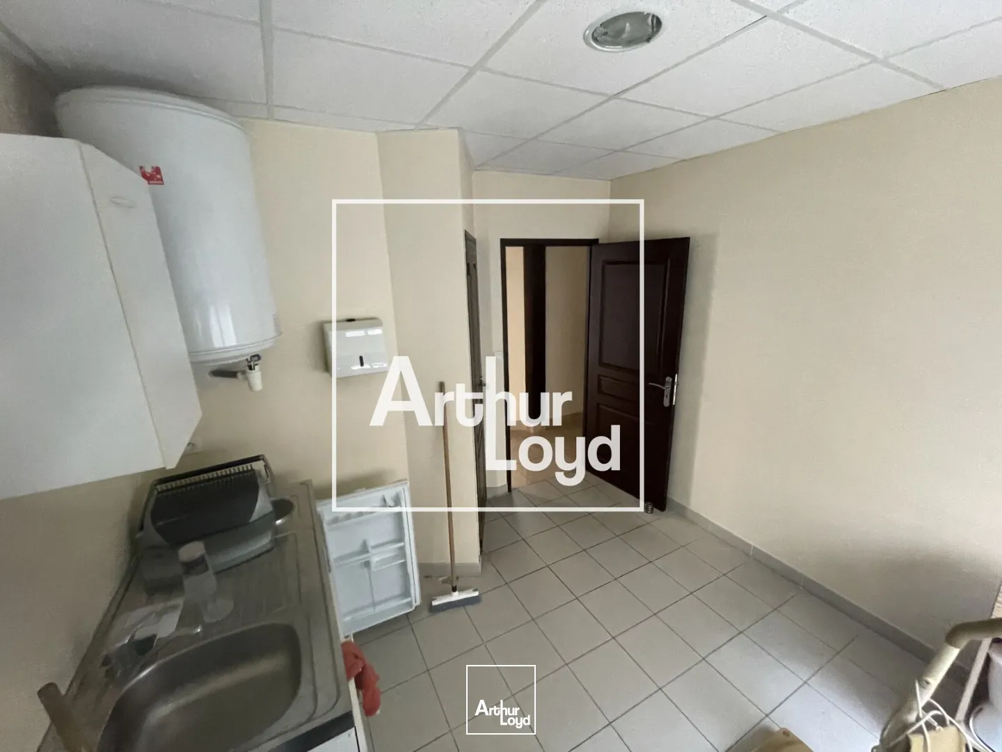 Béziers - Bureaux à vendre de 241 m²