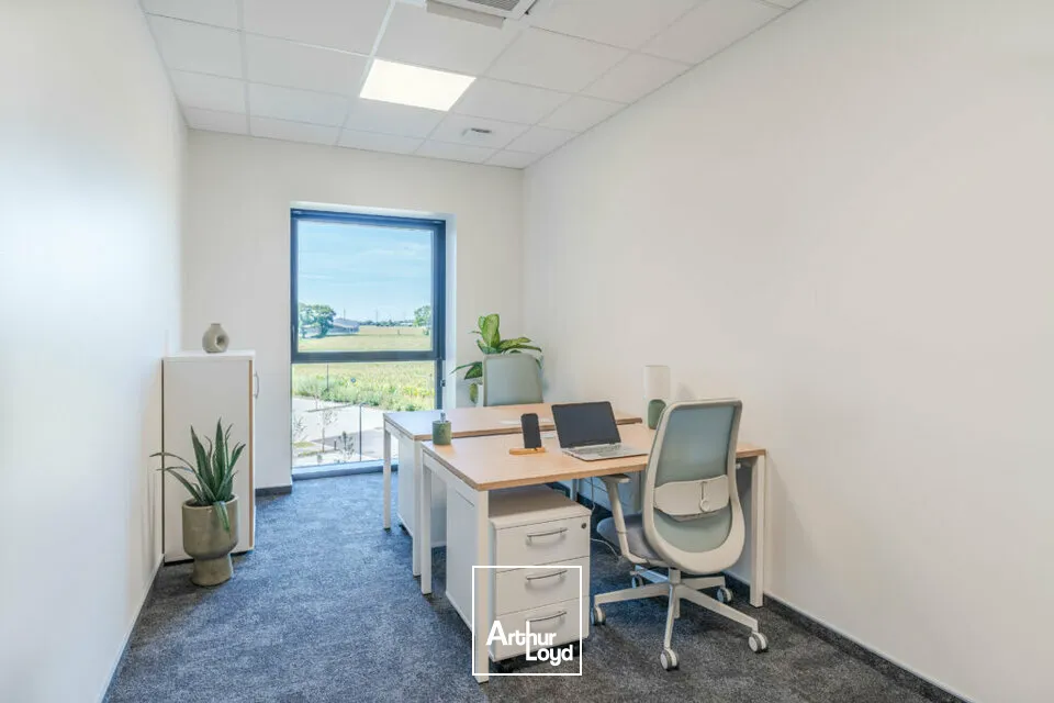 BUREAUX à LOUER de 1655 m²