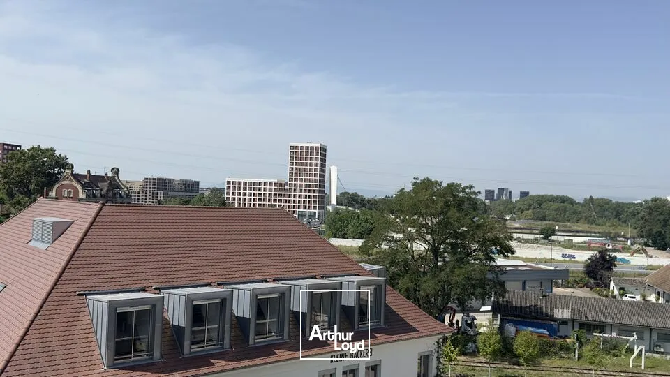 BUREAUX à VENDRE de 911.5 m²