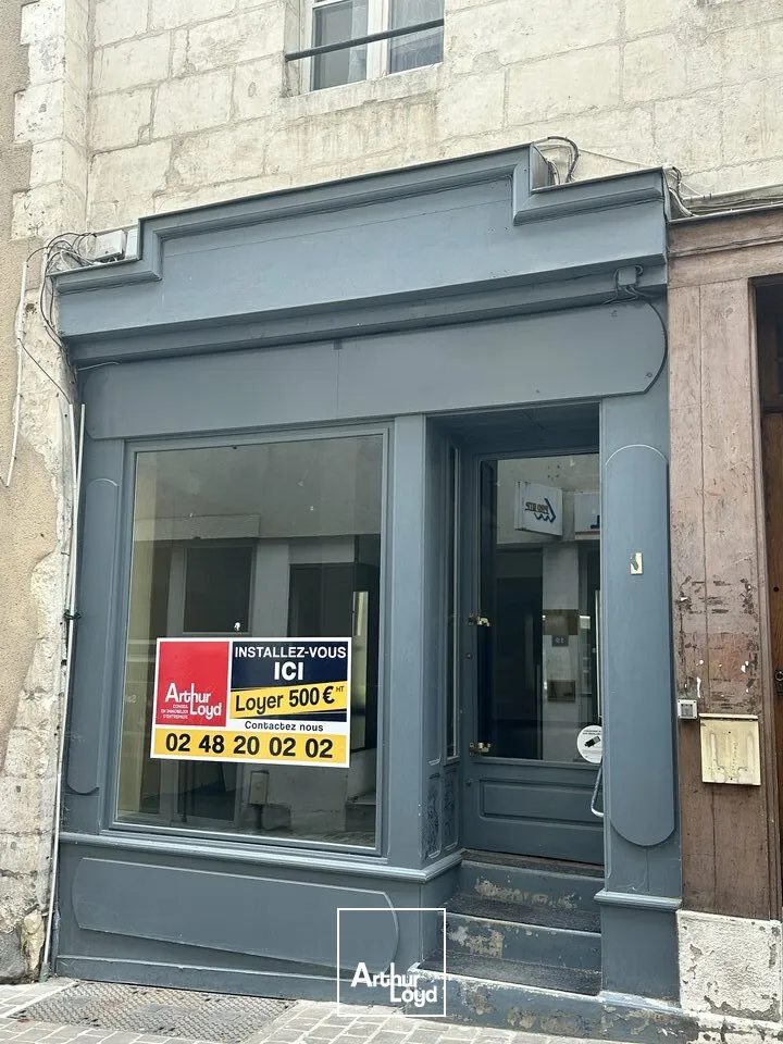 A LOUER - LOCAL COMMERCIAL - CENTRE-VILLE BOURGES