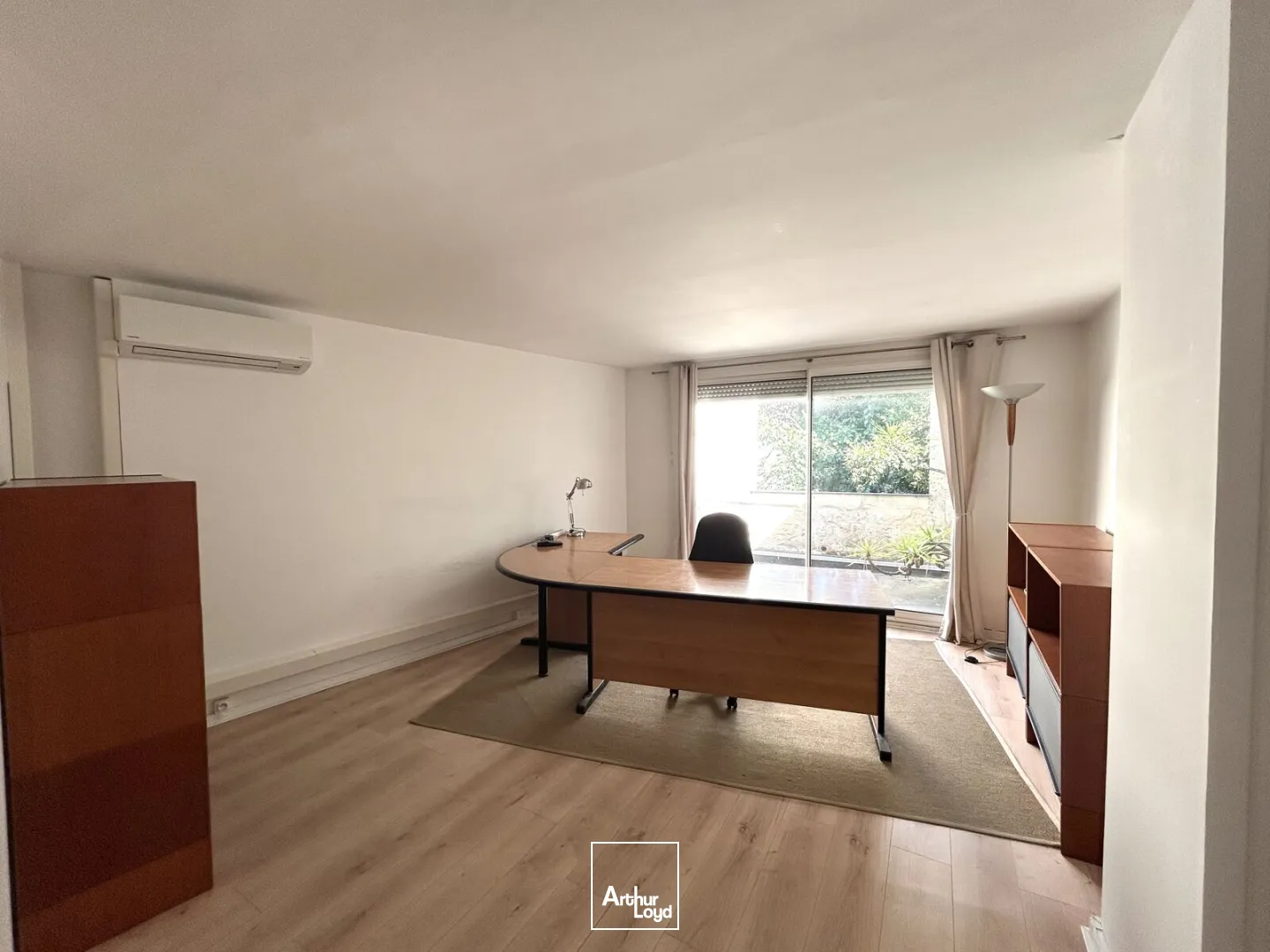 Plateau de 200 m² de bureaux divisible - à louer - Bordeaux quartier Mériadeck/Judaïque