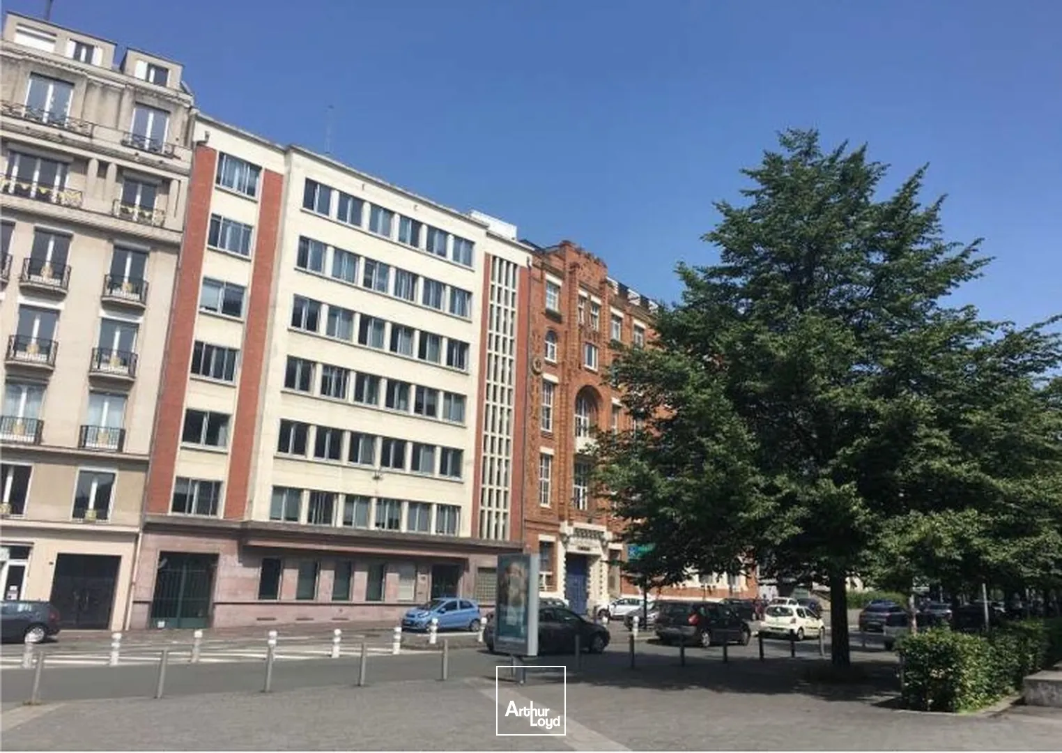 Bureaux à vendre Lille Centre - 1 388 m² avec parkings et excellente accessibilité