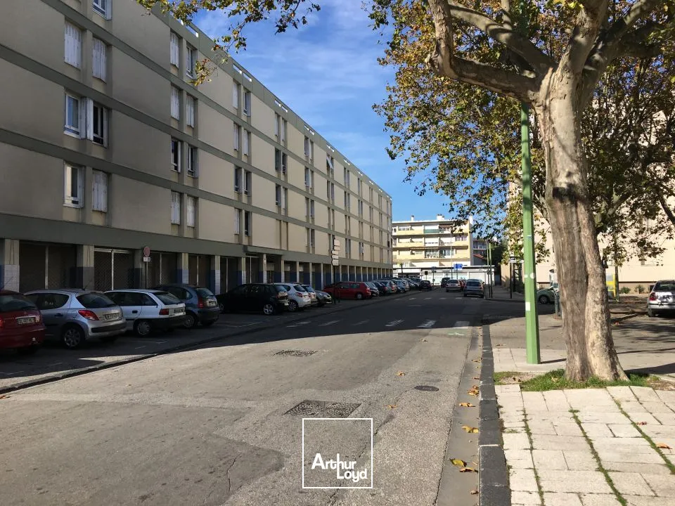 Valence - Murs commerciaux à vendre