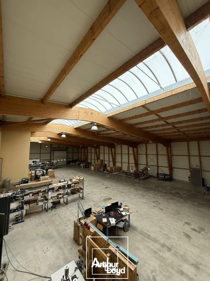 À vendre  Bâtiment d'activité industriel & bureaux  Zone de l'Escudier, Donzenac (Corrèze  proximité A20)