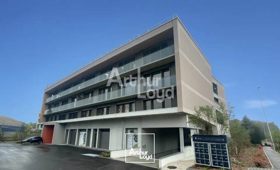 A LOUER ET A VENDRE- BUREAUX NEUFS PARC DES GLAISINS