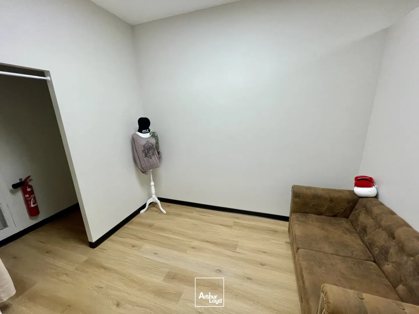 Locaux commerciaux à vendre à ROUEN 76000