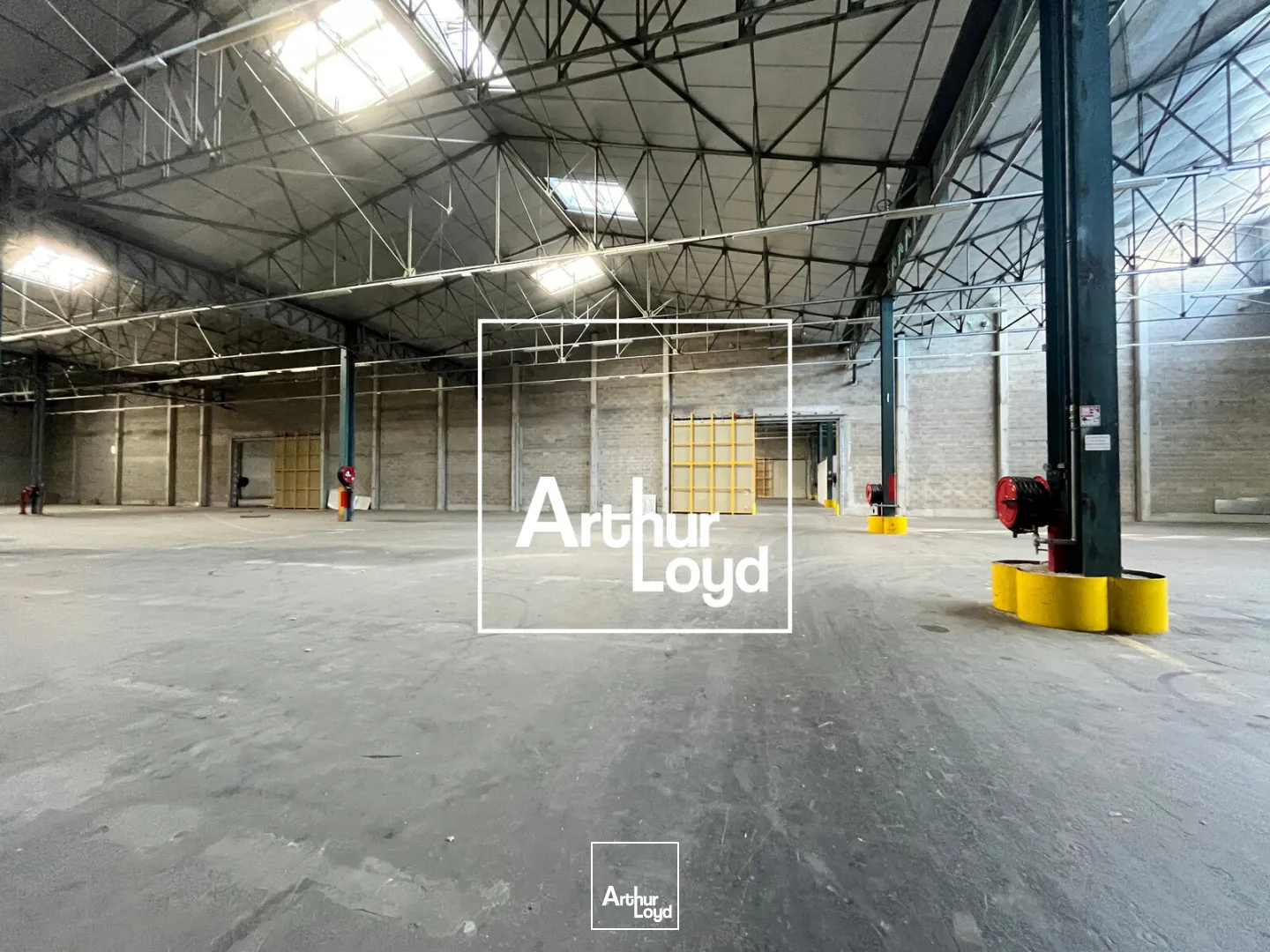 LOCAL D'ACTIVITE et BUREAUX - ICPE 1510 - NIMES