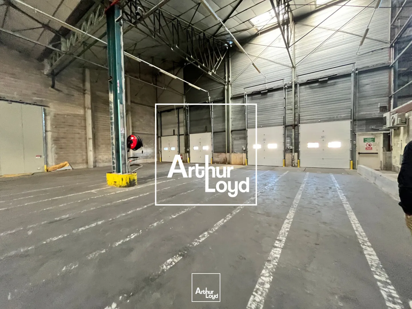 LOCAL D'ACTIVITE et BUREAUX - ICPE 1510 - NIMES