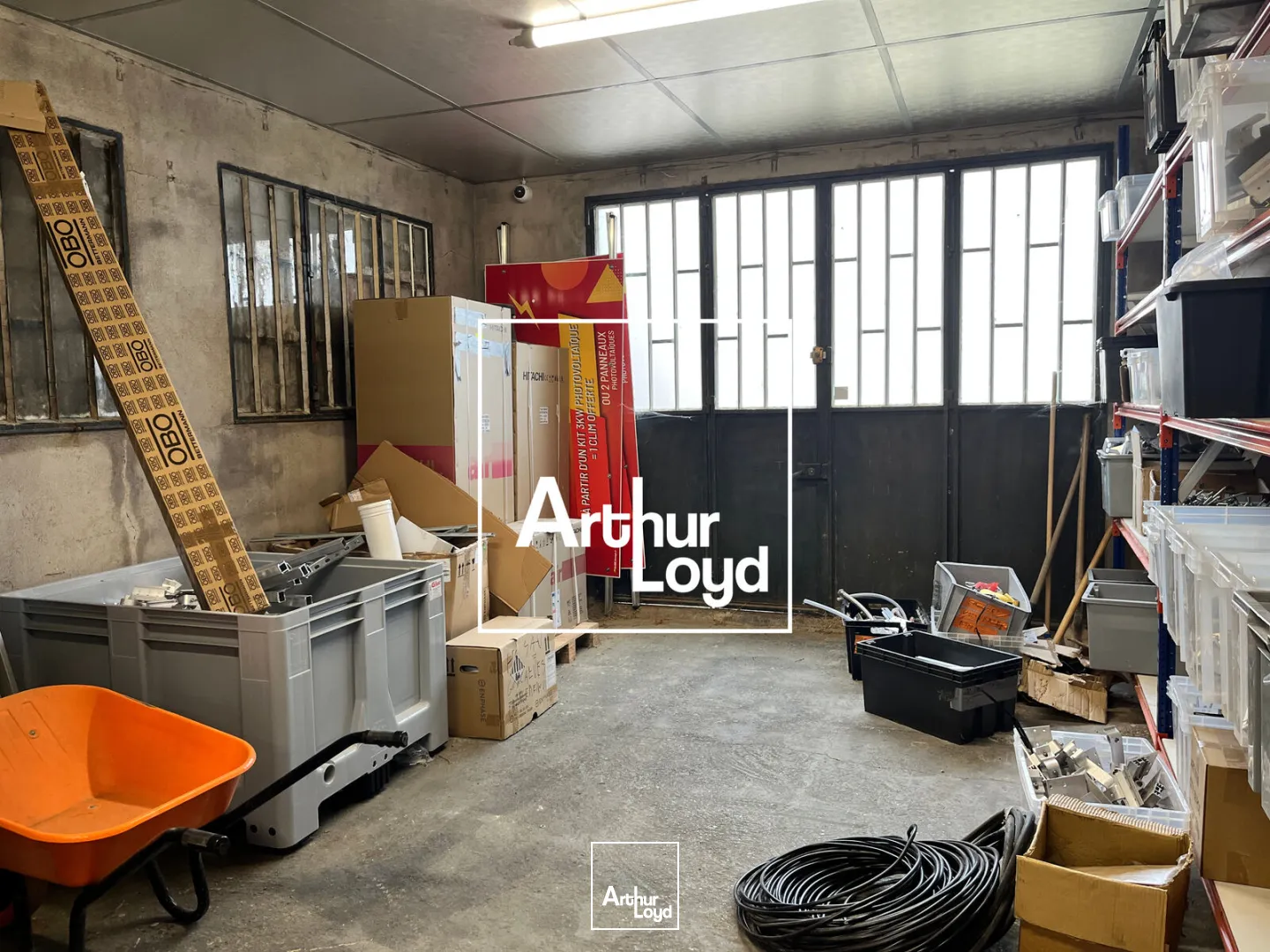 EST NIMES - LOCAL D'ACTIVITE - A LOUER