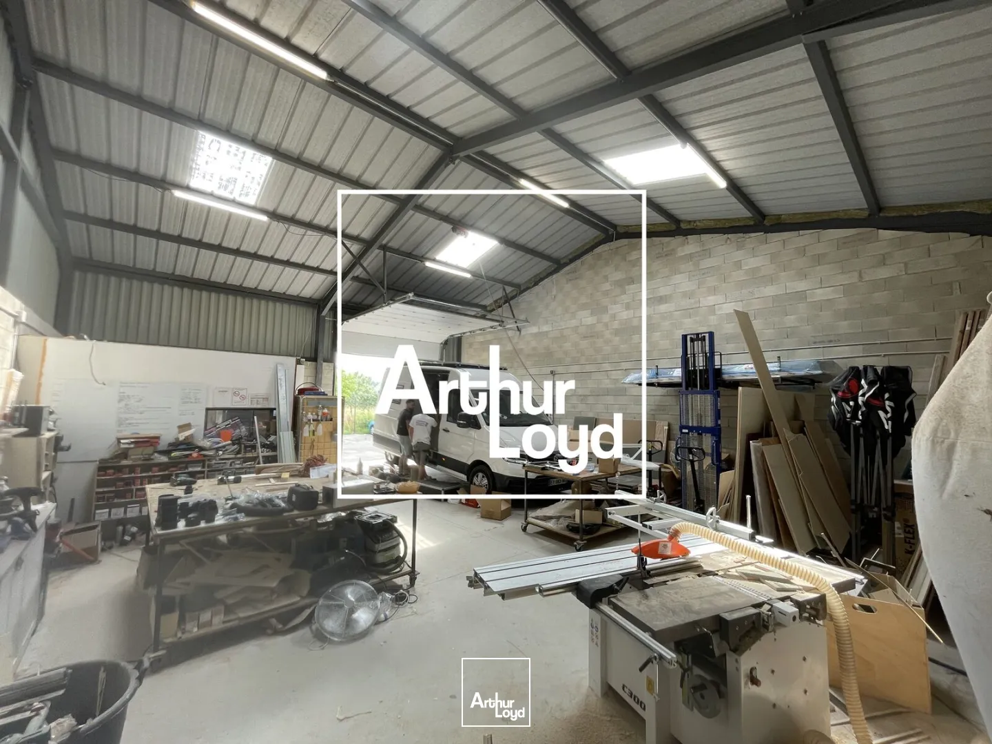 LOCAUX D'ACTIVITES NEUFS A LOUER 