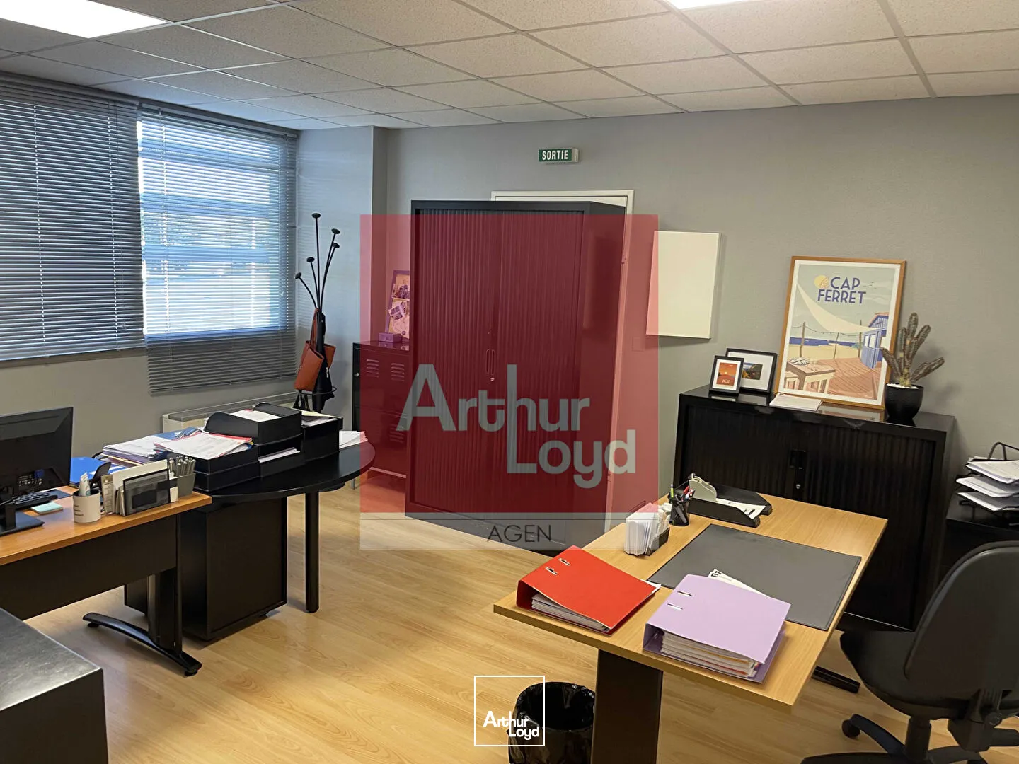 Bureaux proche sorties autoroute AGEN 195 m2