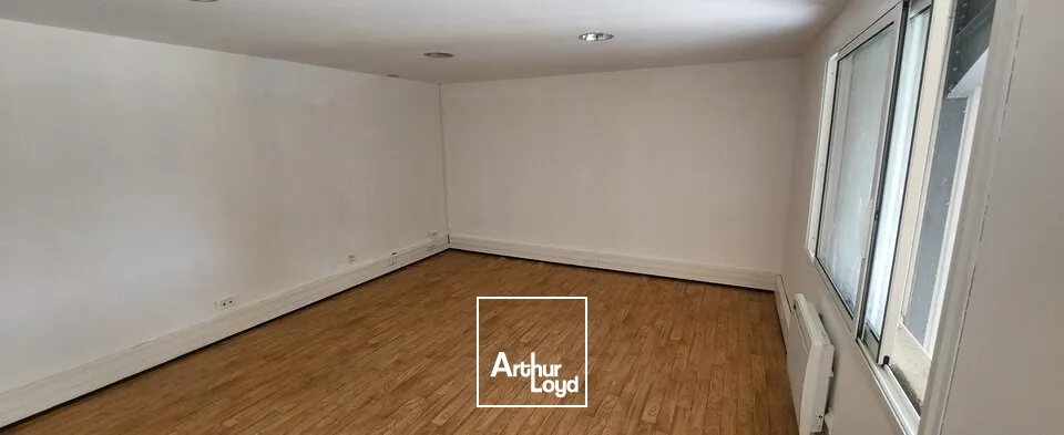  DIJON SUD - LOCAUX D'ACTIVITES - A LOUER