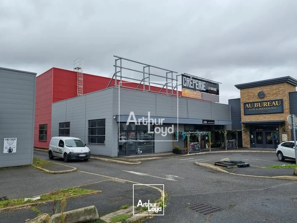 Belle cellule de 770 m² à vendre 