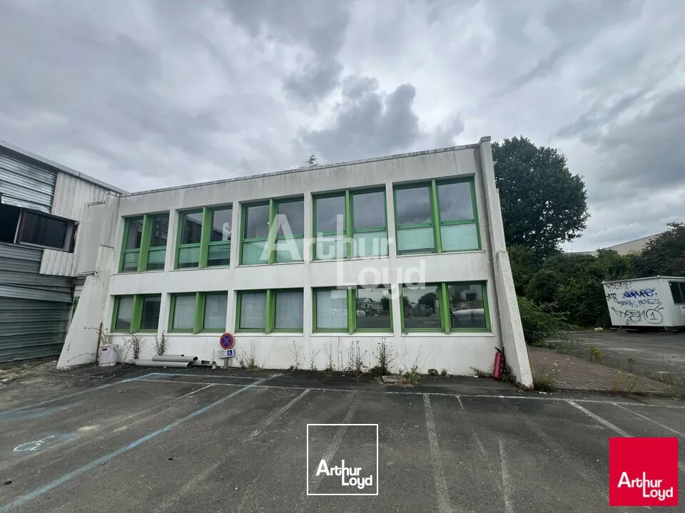 PACE - BUREAUX A LOUER - 330 M² DIVISIBLES