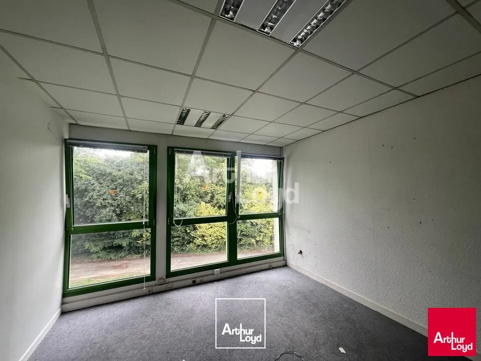 PACE - BUREAUX A LOUER - 330 M² DIVISIBLES