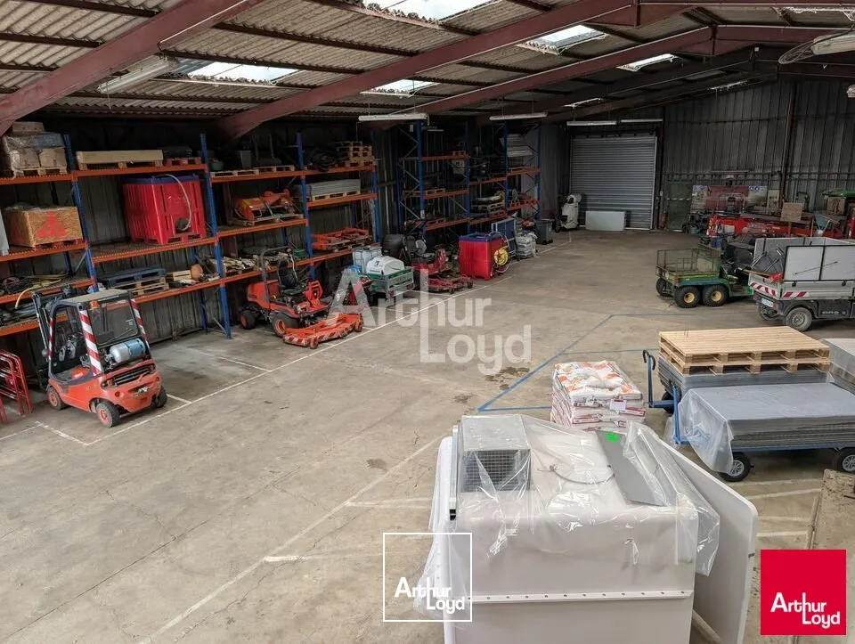 A LOUER - ENTREPOT INDEPENDANT - PACE