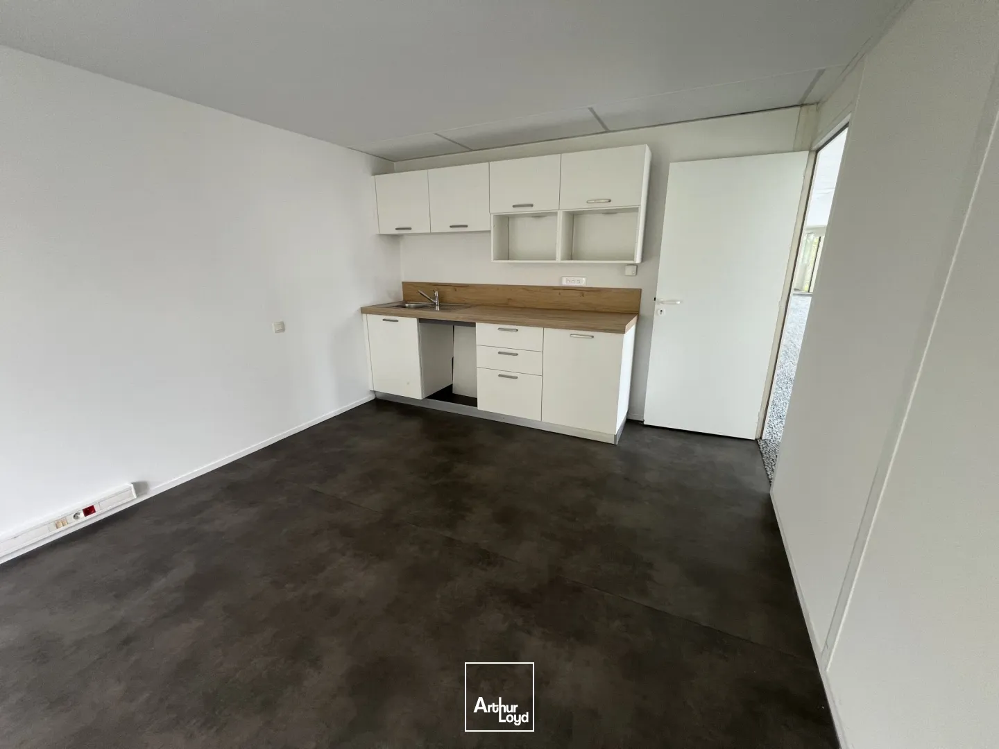 BUREAUX A LOUER LE CARDIFF - NANTES CHANTENAY / SAINTE-ANNE