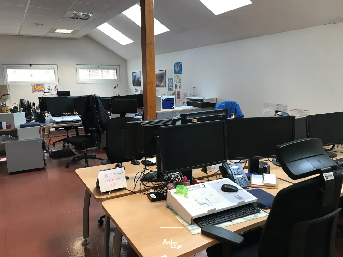 Bureaux à vendre ou à louer à CAMBRAI