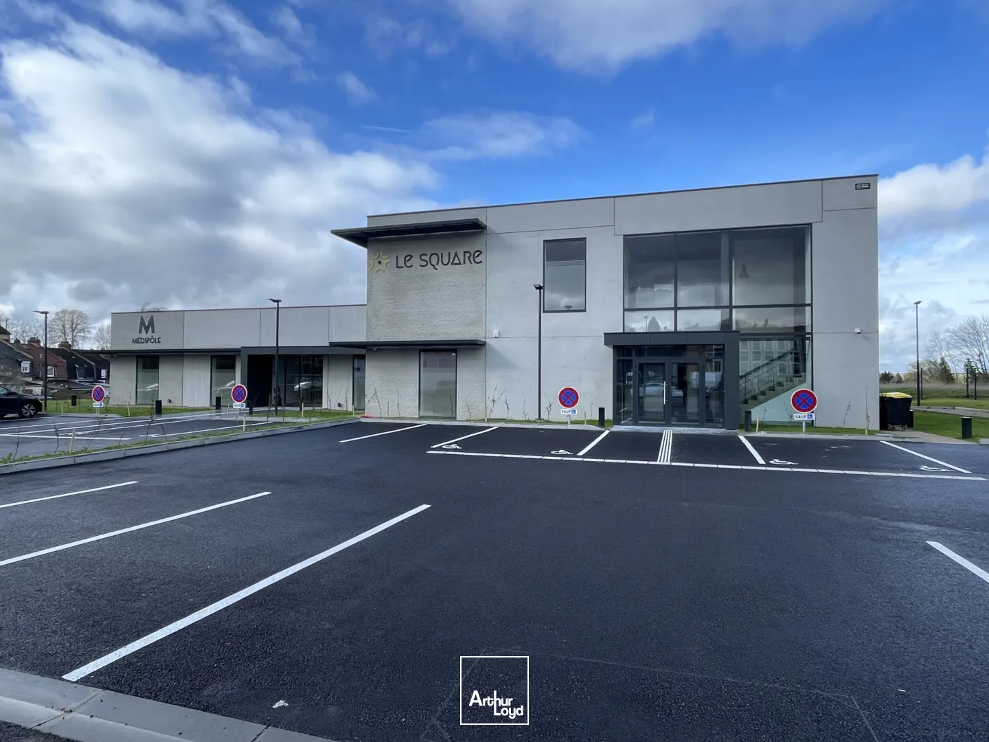 Bureaux à vendre ou à louer à CAMBRAI