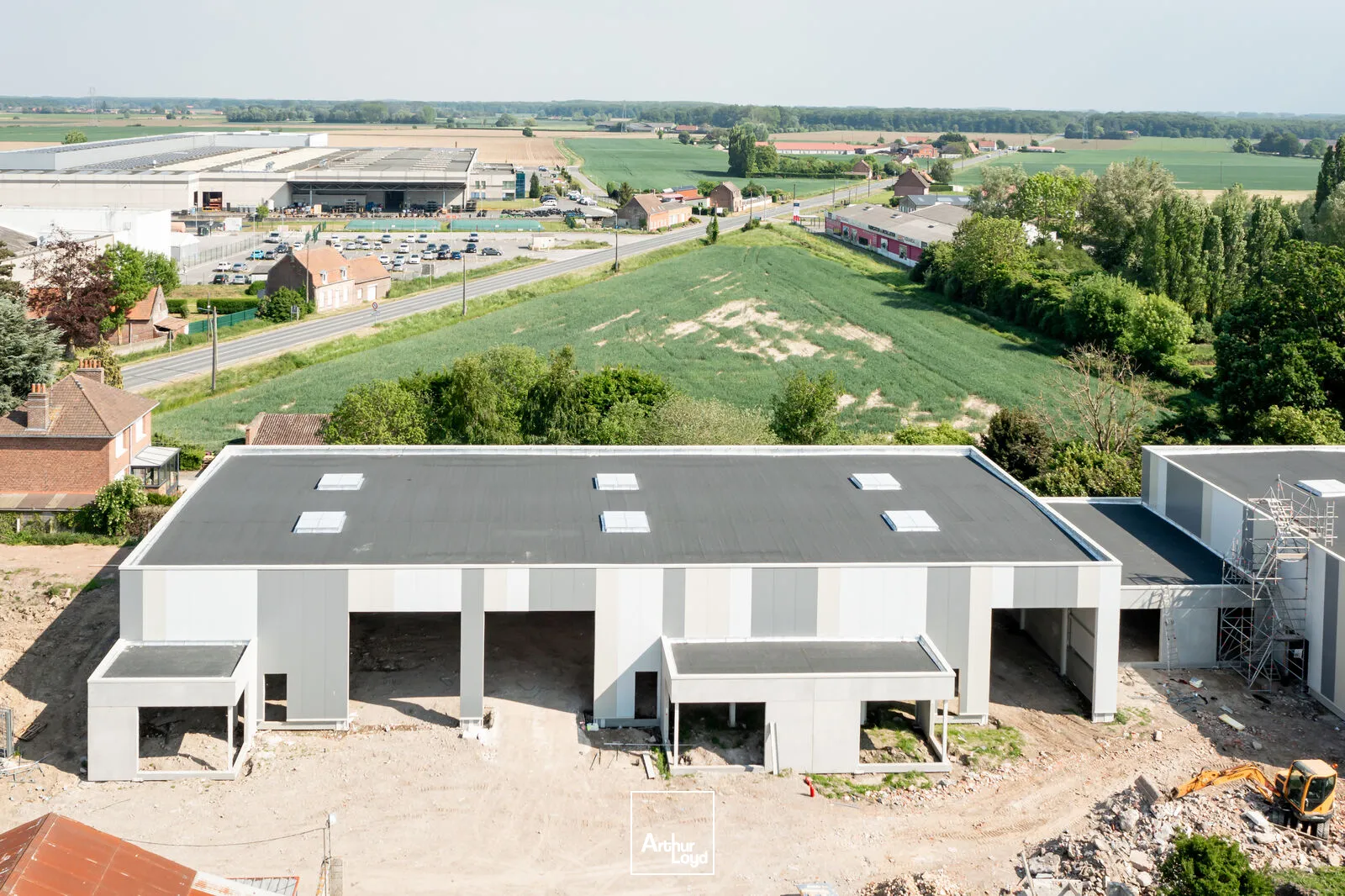 À LOUER / À VENDRE - CELLULES NEUVES SECTEUR D'HAZEBROUCK