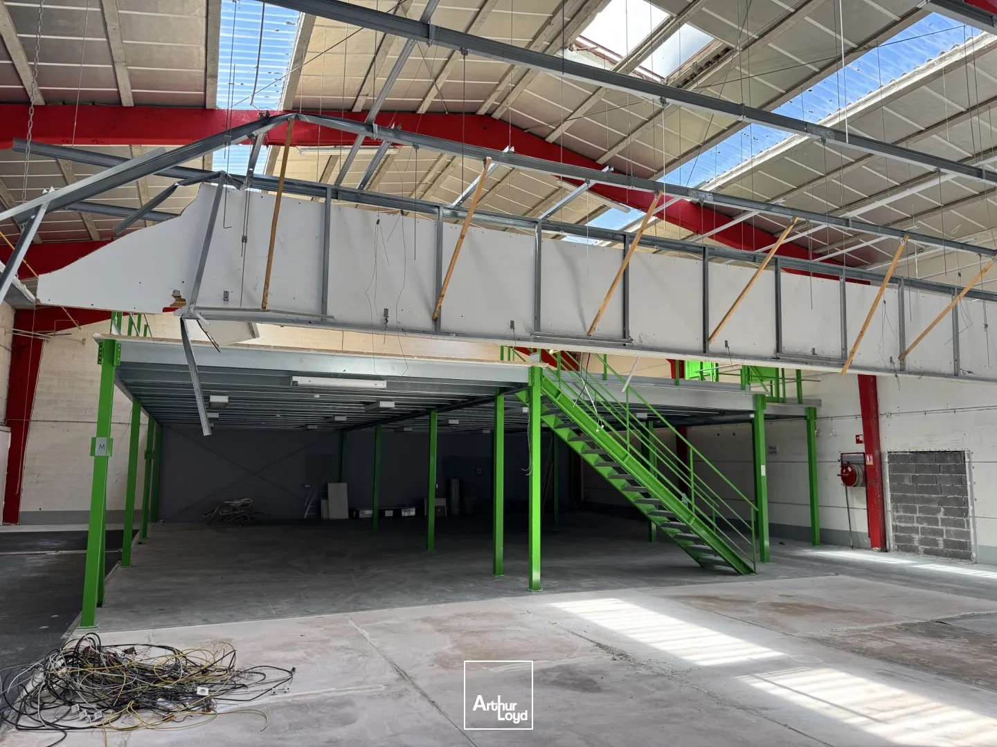 ENTREPOT - ZI PILATERIE - MARCQ EN BARO