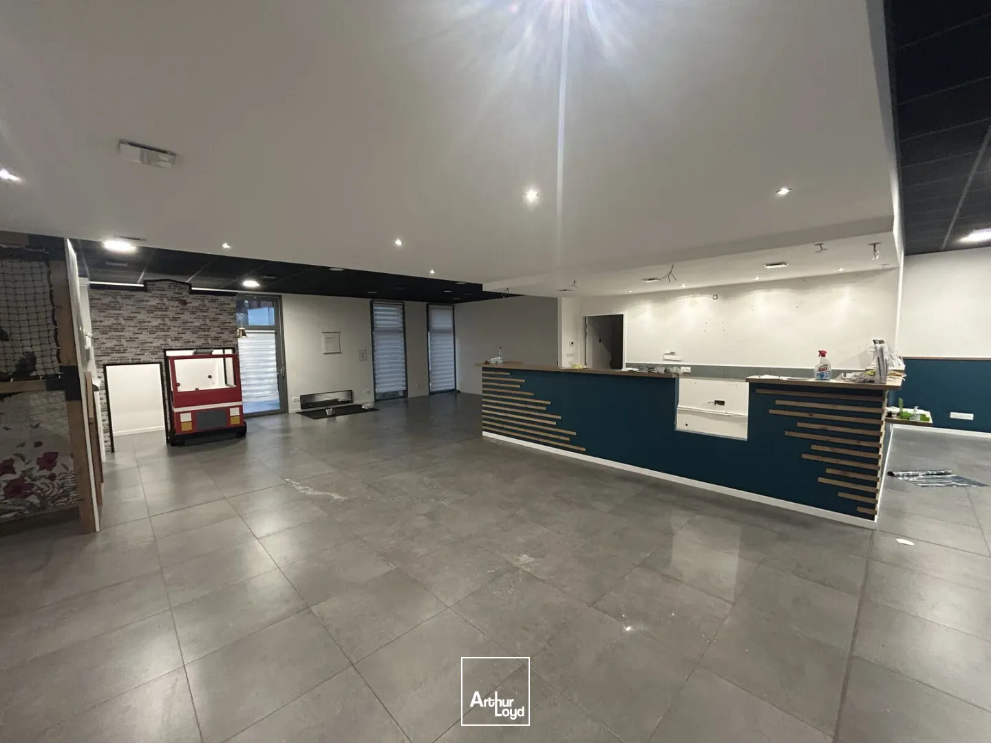 RDC Commercial à Louer - ZAC de l'Horloge Pérenchies