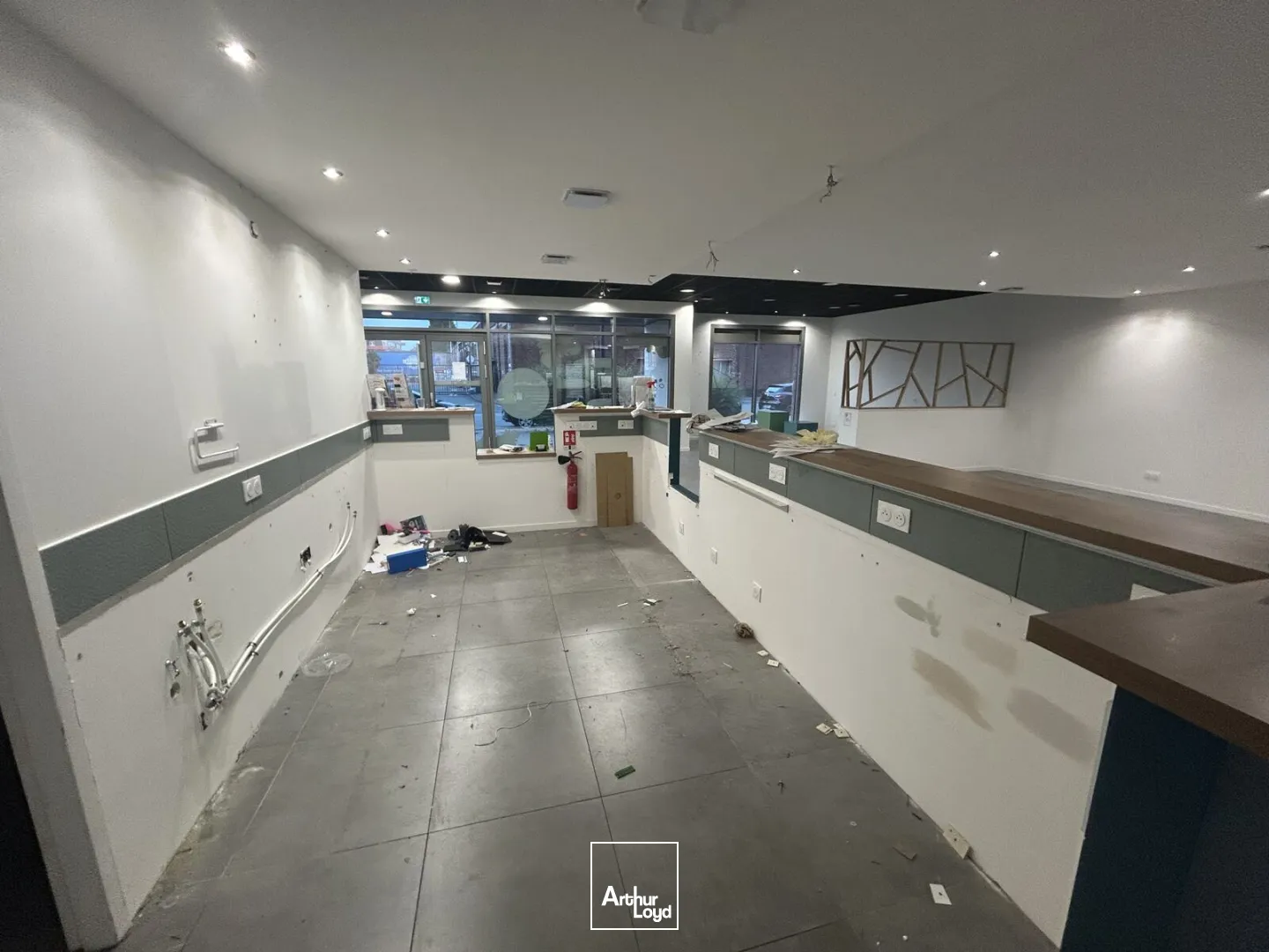 RDC Commercial à Louer - ZAC de l'Horloge Pérenchies