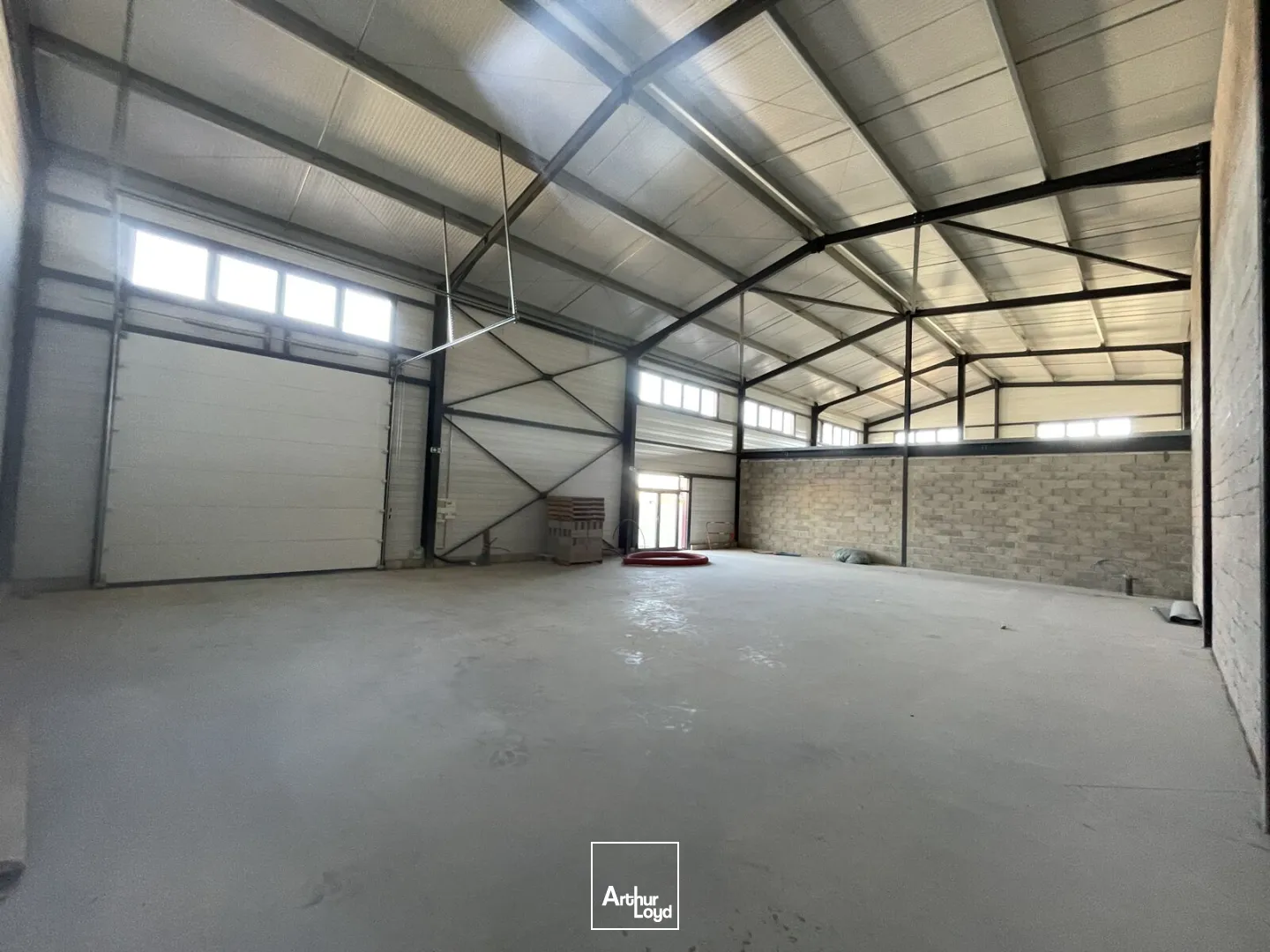 Locaux d'activité neufs à louer - Divisibles dès 70 m² - Accès A9 Béziers - Emplacement stratégique