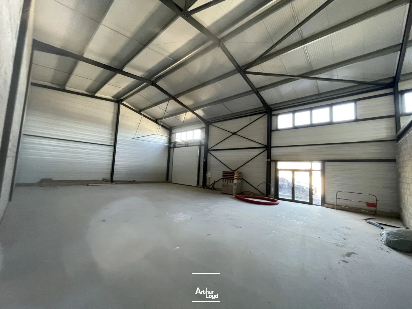 Locaux d'activité neufs à louer - Divisibles dès 70 m² - Accès A9 Béziers - Emplacement stratégique