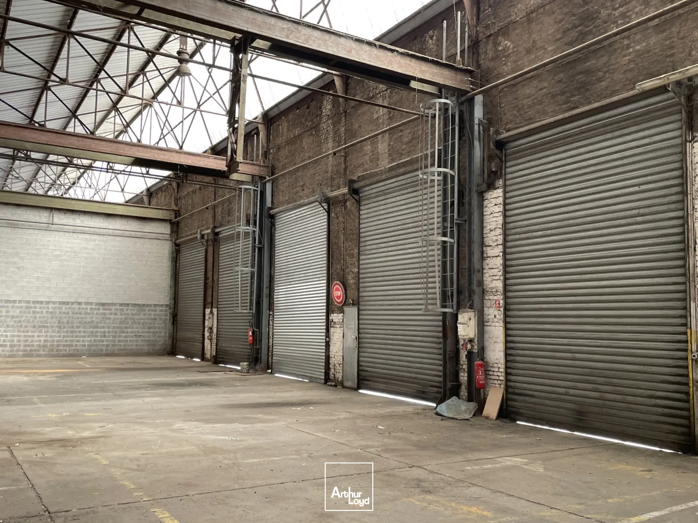 A Louer A vendre Entrepôt situé à Valenciennes