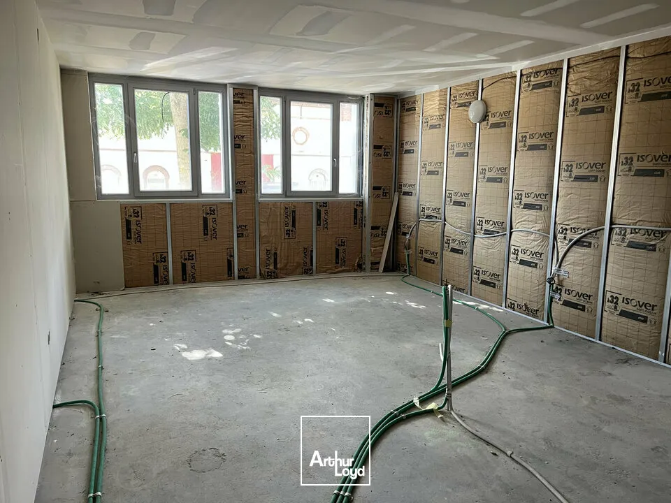 BUREAUX à VENDRE de 152 m²