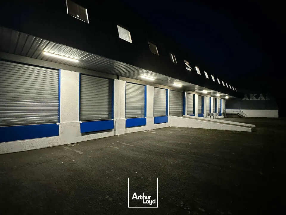  A VENDRE - PROXIMITÉ PLPN HONFLEUR - ENTREPÔT LOGISTIQUE 5 026 m2