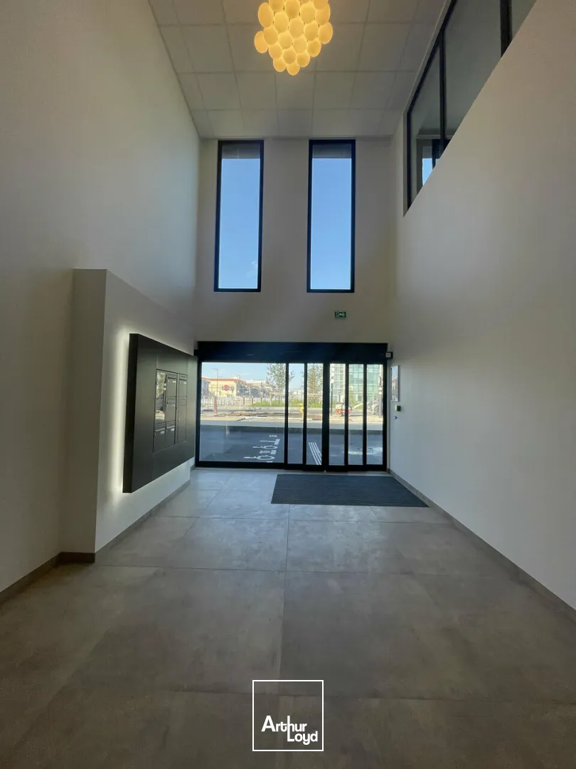 A LOUER - LE HAVRE - BUREAUX NEUFS - 145 m² - ACCÈS PMR