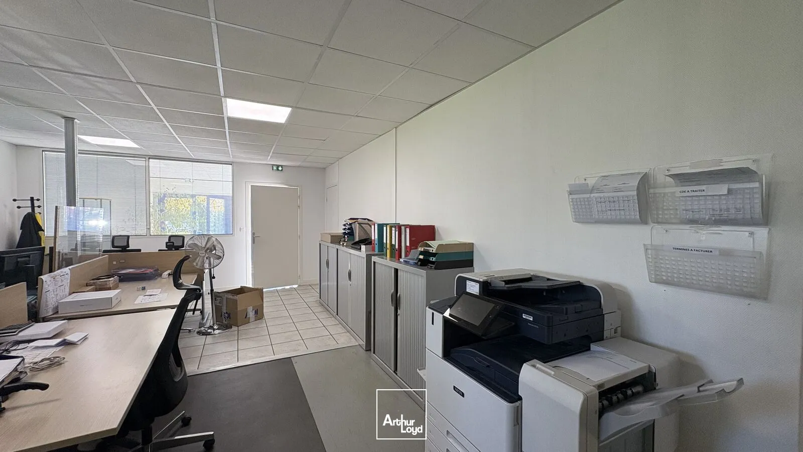 LOCATION / Bâtiment indépendant mixte (bureaux et stockage) - Saint Jean de Braye