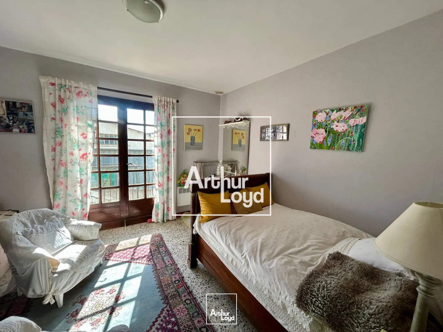 ENTREPOT ET LOGEMENT A LA VENTE AVEC FONCIER 