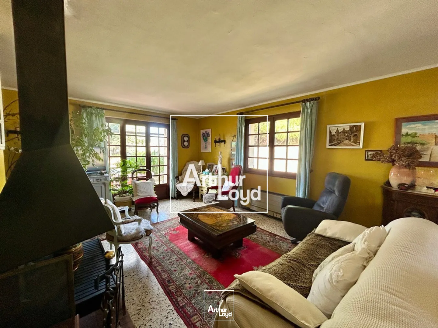 ENTREPOT ET LOGEMENT A LA VENTE AVEC FONCIER 