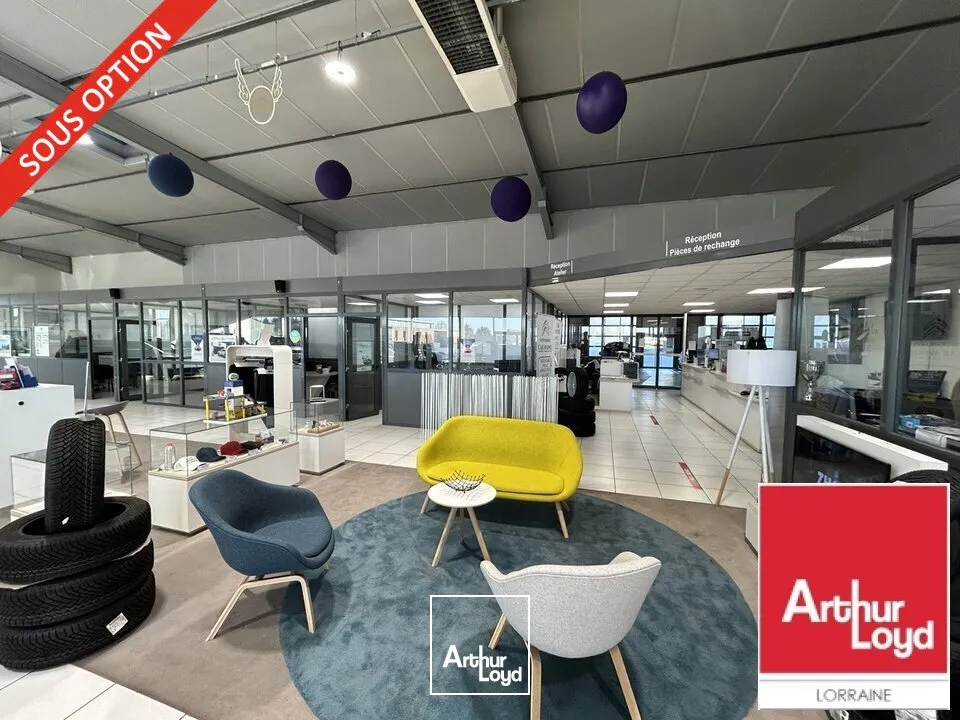 LOCAL COMMERCIAL à VENDRE de 2076.6 m²