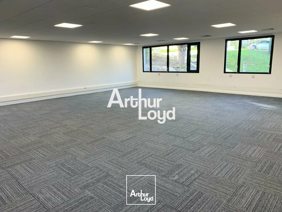 Plateaux de bureaux à louer divisibles dès 36 m²- Sophia Antipolis
