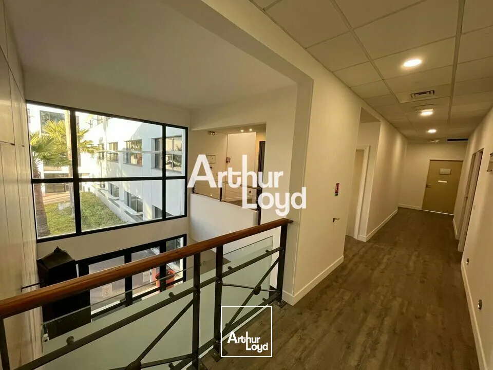Plateaux de bureaux à louer divisibles dès 36 m²- Sophia Antipolis