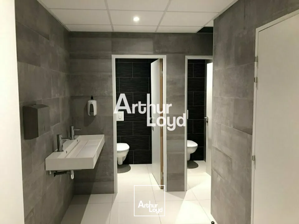 Bureaux 332 m² en R+1 - Top emplacement - Sophia Antipolis 