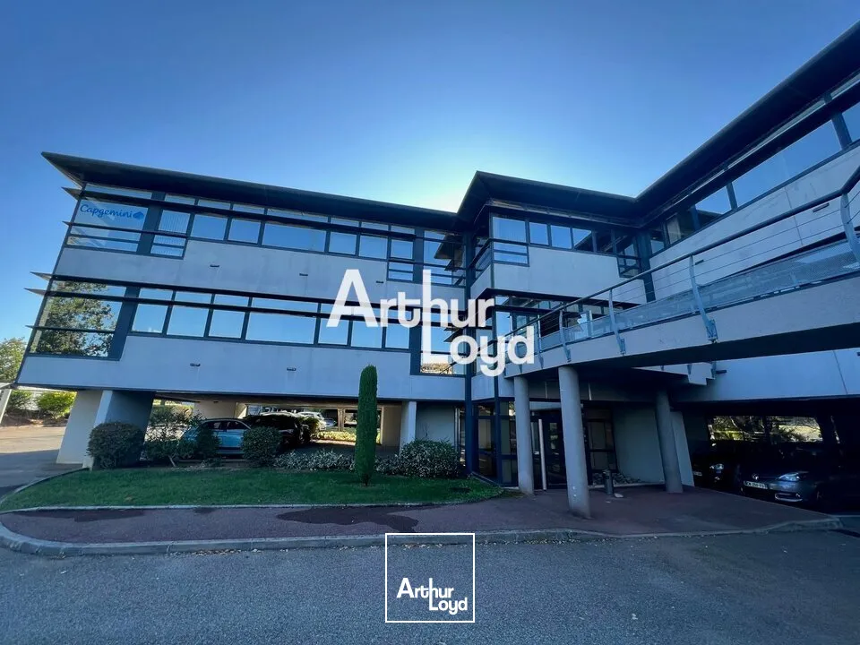 Bureaux à louer de 232 m² - Sophia Antipolis