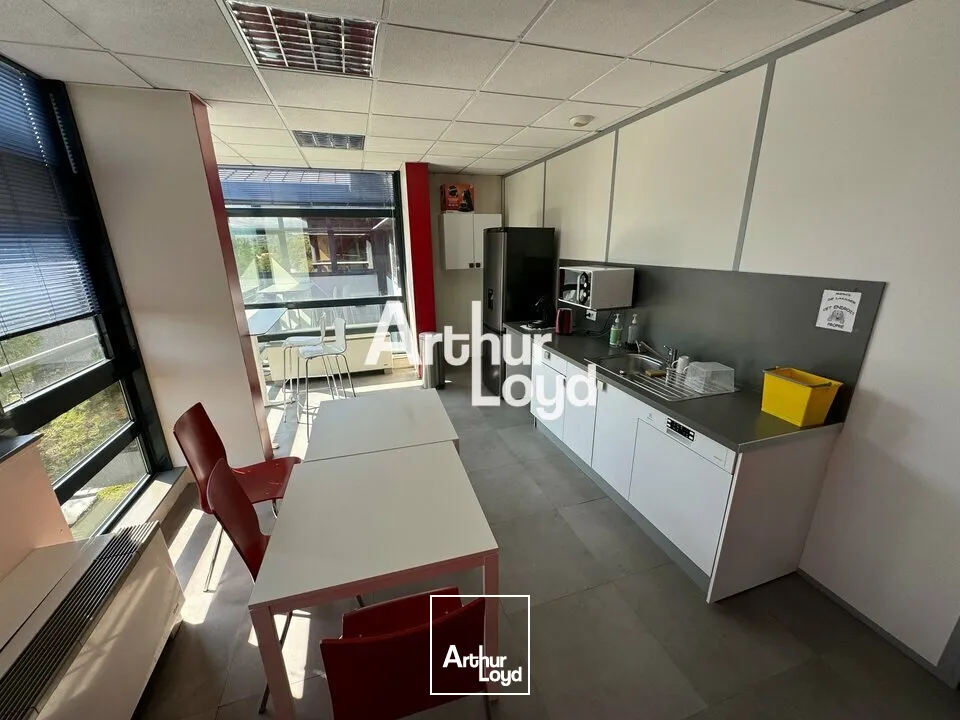 Bureaux à louer de 232 m² - Sophia Antipolis