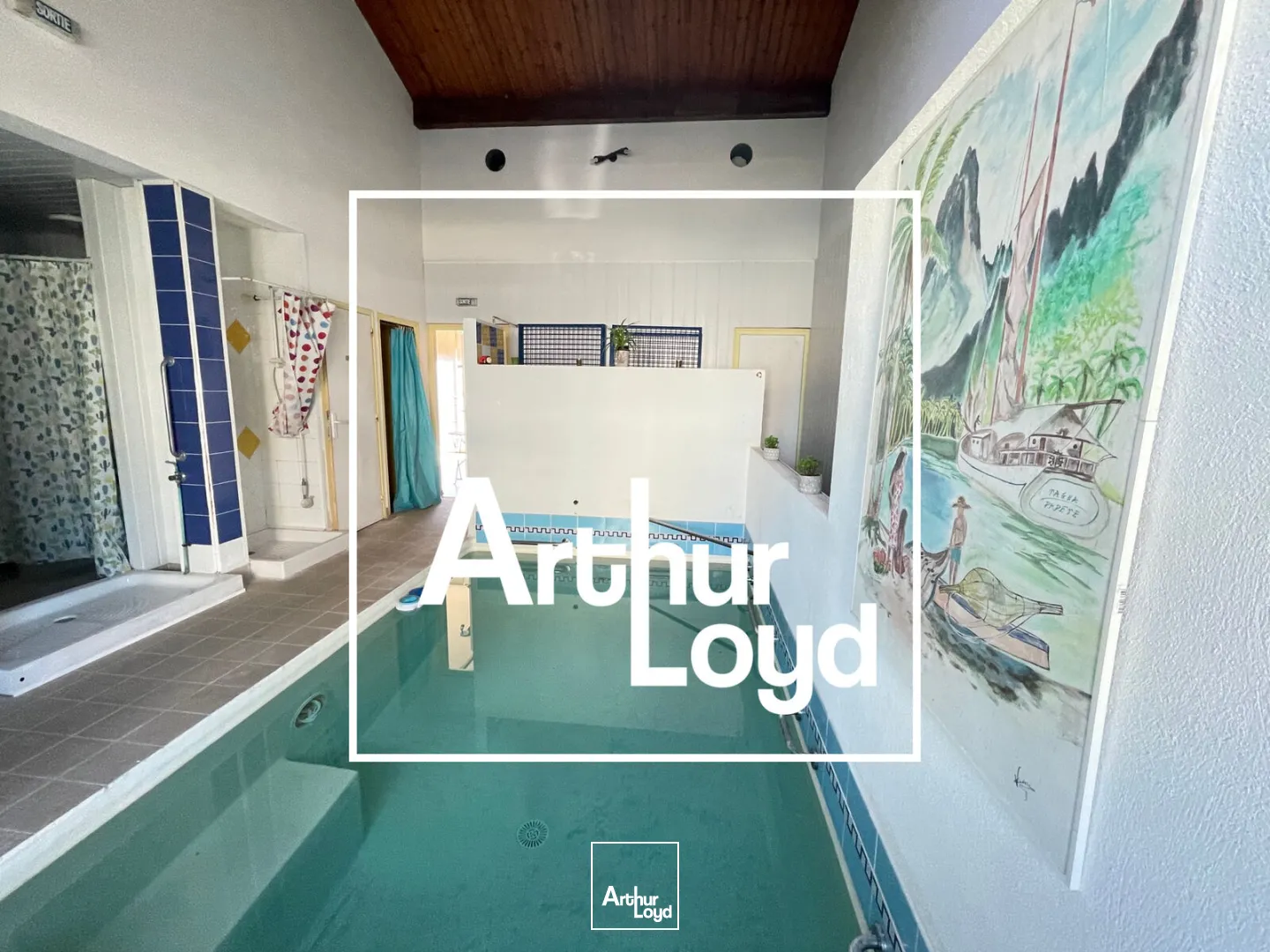 LOCAL PROFESSIONNEL A VENDRE - MAUGUIO CENTRE-VILLE - ACCESSIBLE PMR