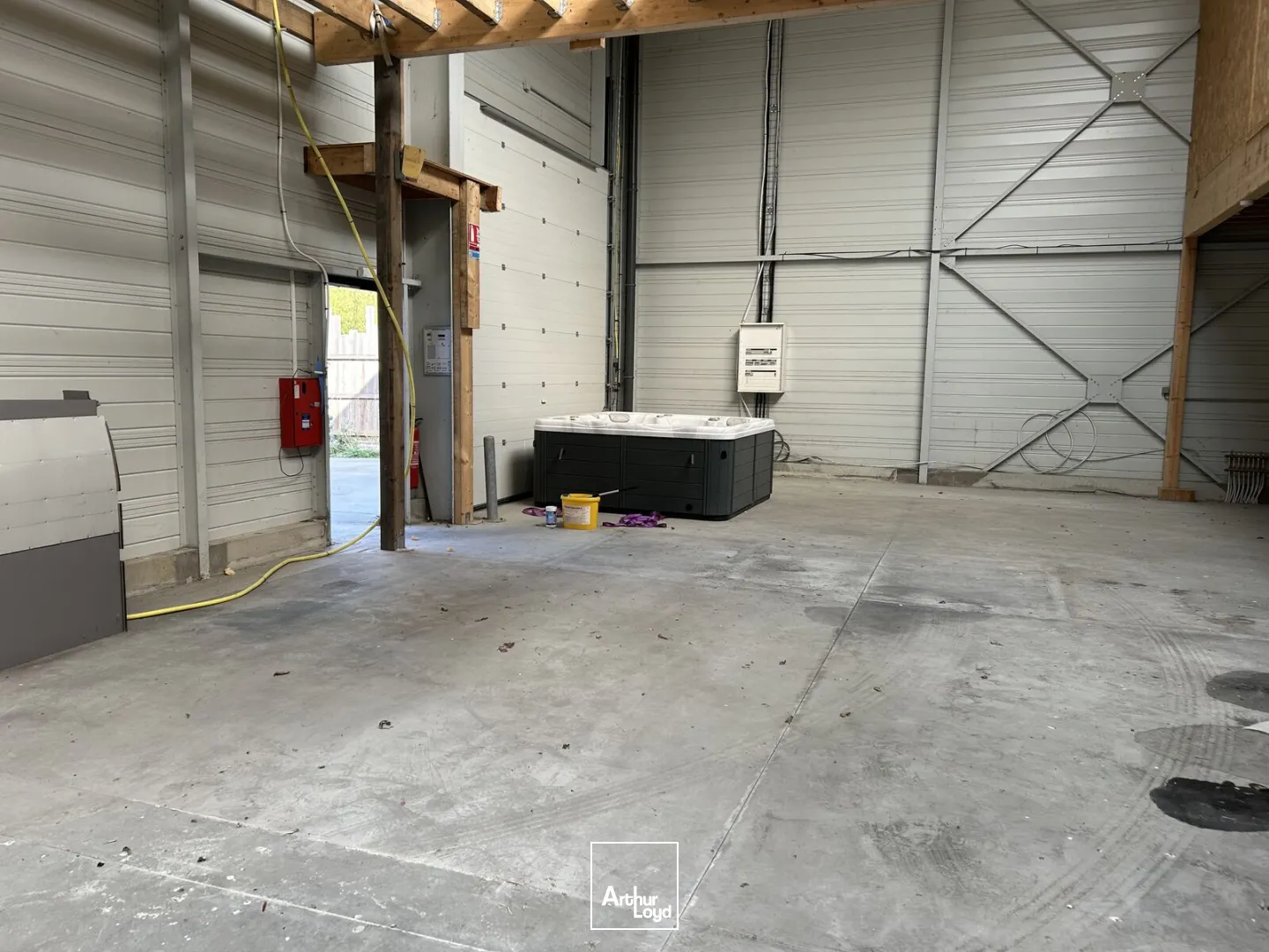 Locaux d'activité à louer à Aux Sorinières avec surface de 493 m2
