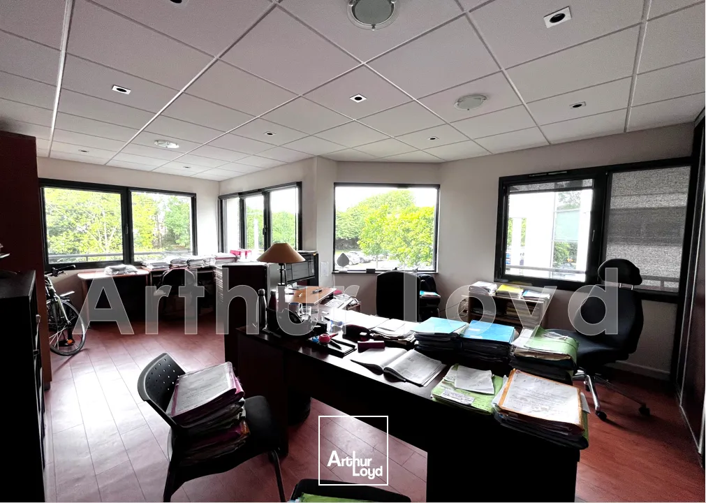Caen - Bureaux 108 m² - A LOUER