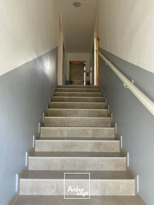 BUREAUX 50 M2 LE LAMENTIN