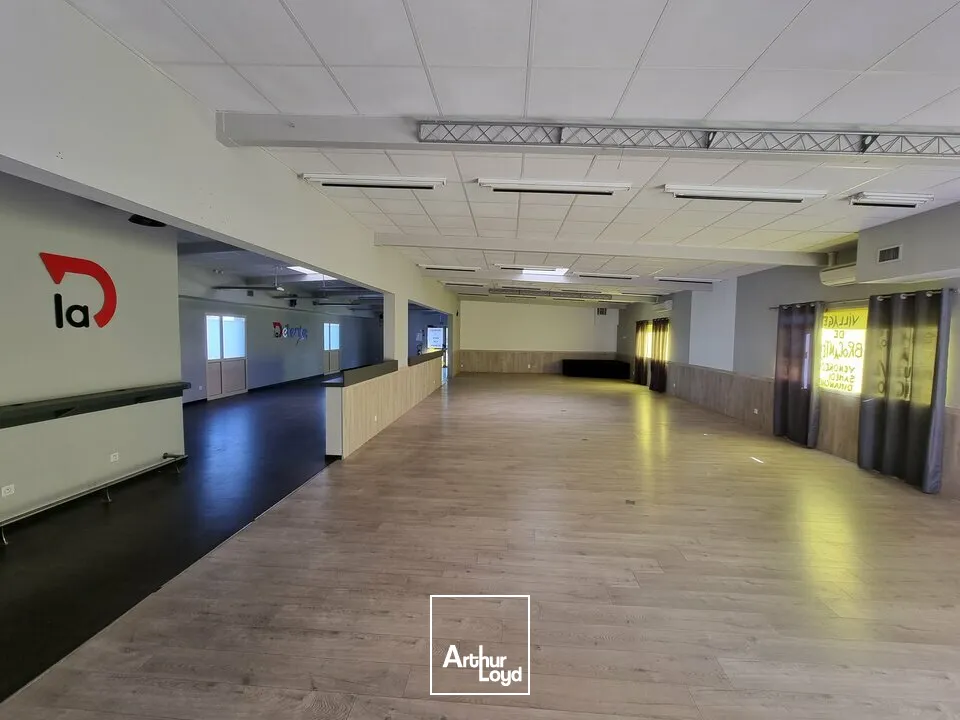 LOCAL D'ACTIVITÉ / BUREAUX  250 m²  NIORT (proximité A10 et Rocade)